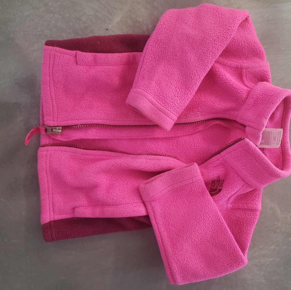 2t Northface fleece jacket